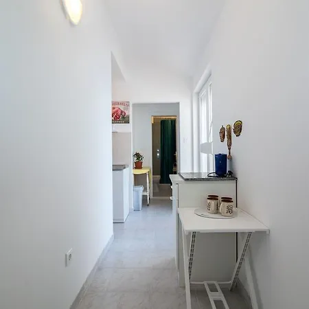 Jastad Apartment Kastela